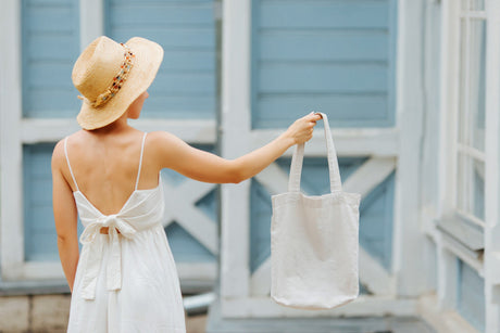 Eine bedruckte Baumwolltasche – kann eine Baumwolltasche ein stylisches Element sein? Die trendigsten Motive auf Baumwolltaschen im Jahr 2025