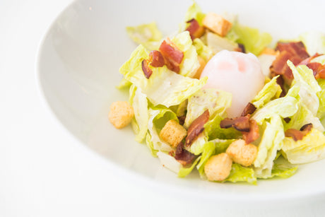 Welcher Salat zu Ostern? Schauen Sie sich unsere 5 Ideen für Ostersalate an