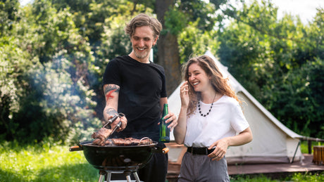 Grillen im Garten: Wie baut man Schritt für Schritt eine Grillecke?