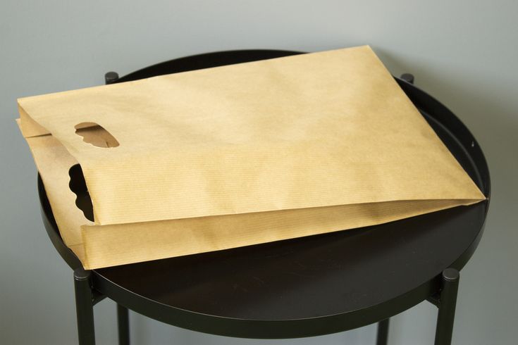 Falttasche 260x80x405mm mit Ausstanzung für den Griff BRAUN (25 Stück)