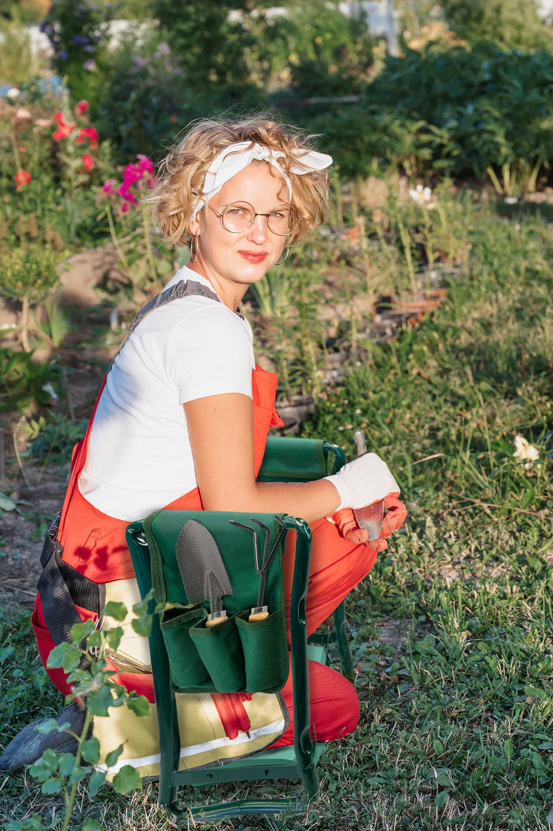 Klappbarer 2-in-1-Gartenhocker mit Kniebankfunktion