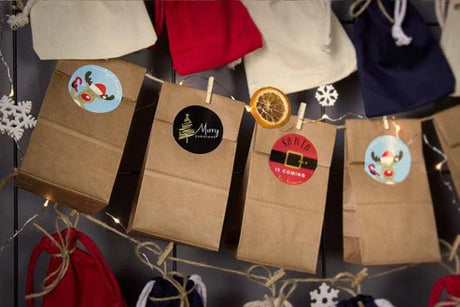 Adventskalender BAUMWOLLTASCHE + PAPIERTASCHE + WEIHNACHTSAUFKLEBER