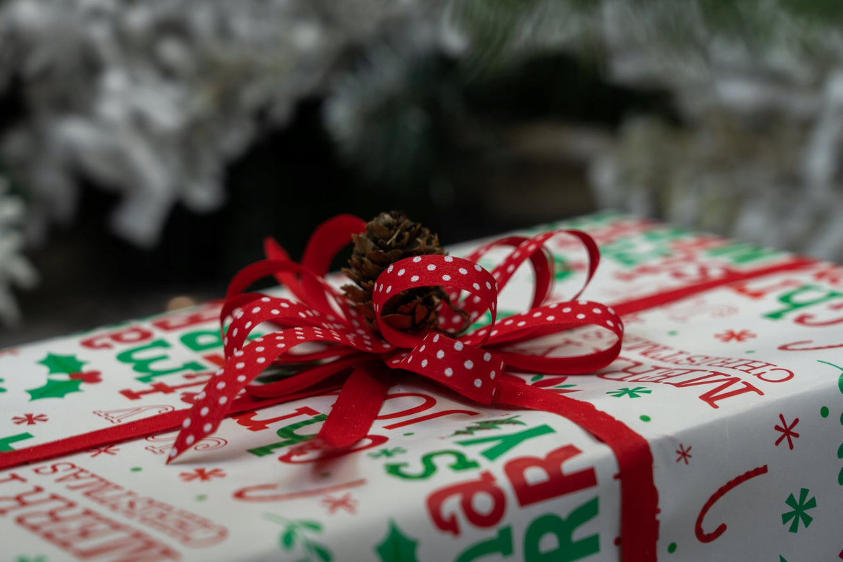 Weihnachtsgeschenkpapier weiß 70cm×5m "Frohe Weihnachten" Muster