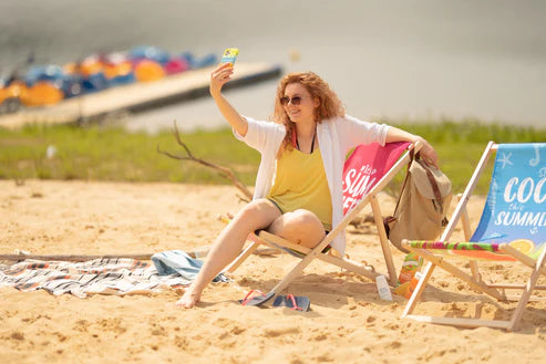 Holz-Liegestühle Dunkle Blumen