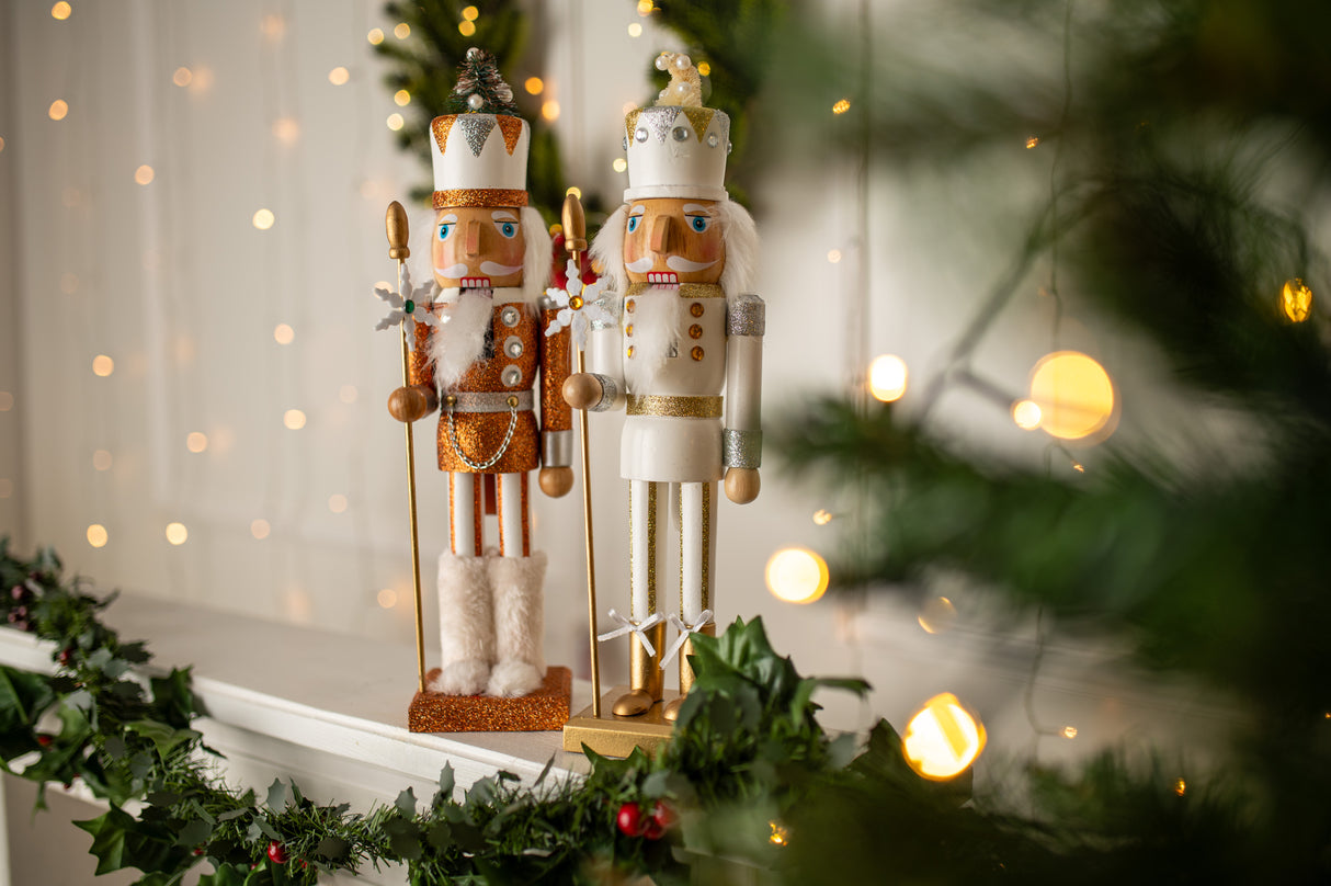 Weihnachts-Nussknackerfiguren