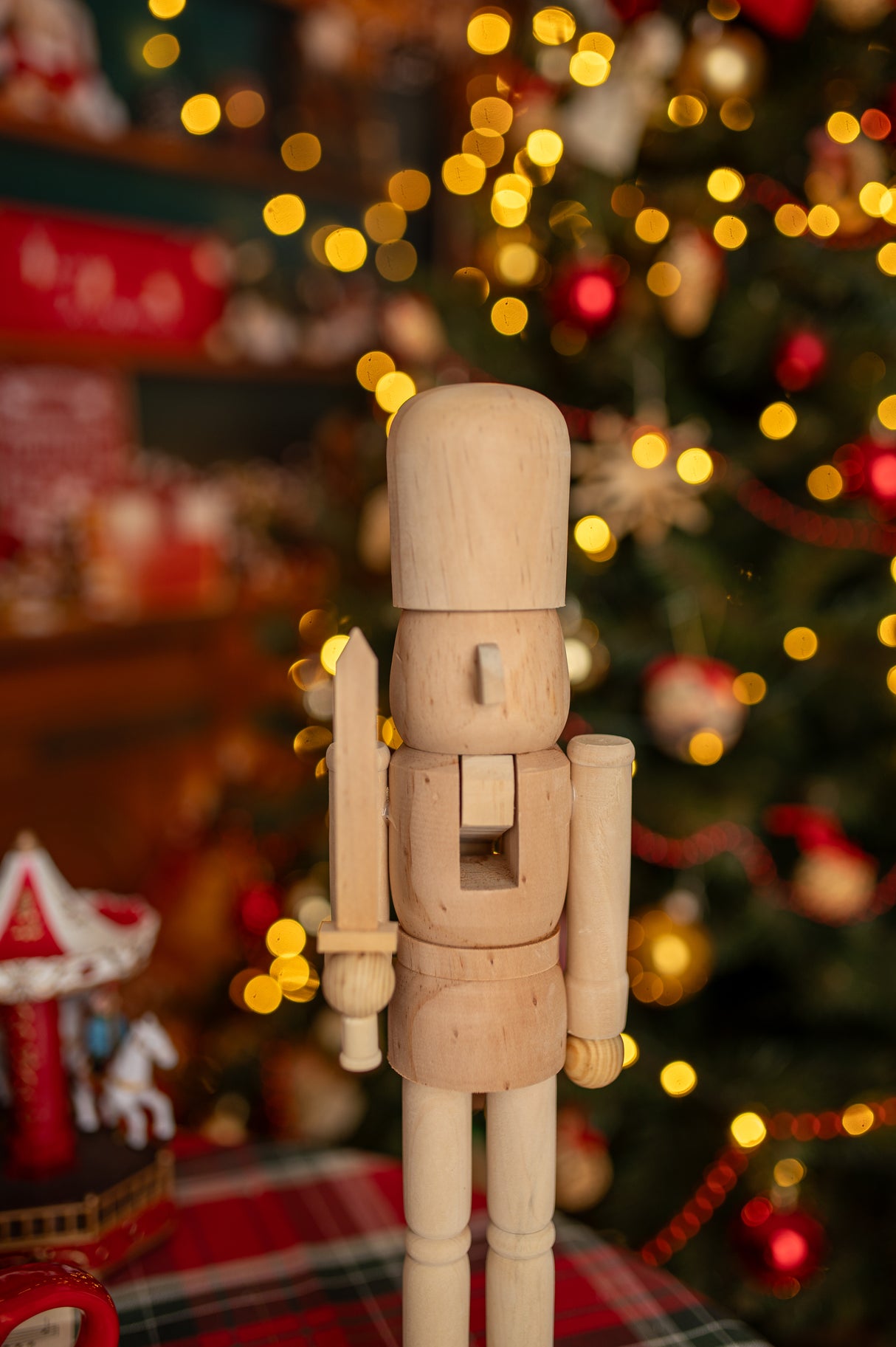 Weihnachts-Nussknackerfigur