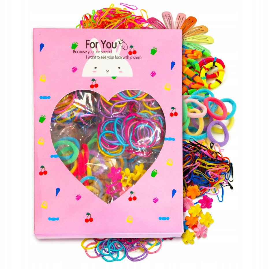 Ein großes Set an Haaraccessoires für Mädchen