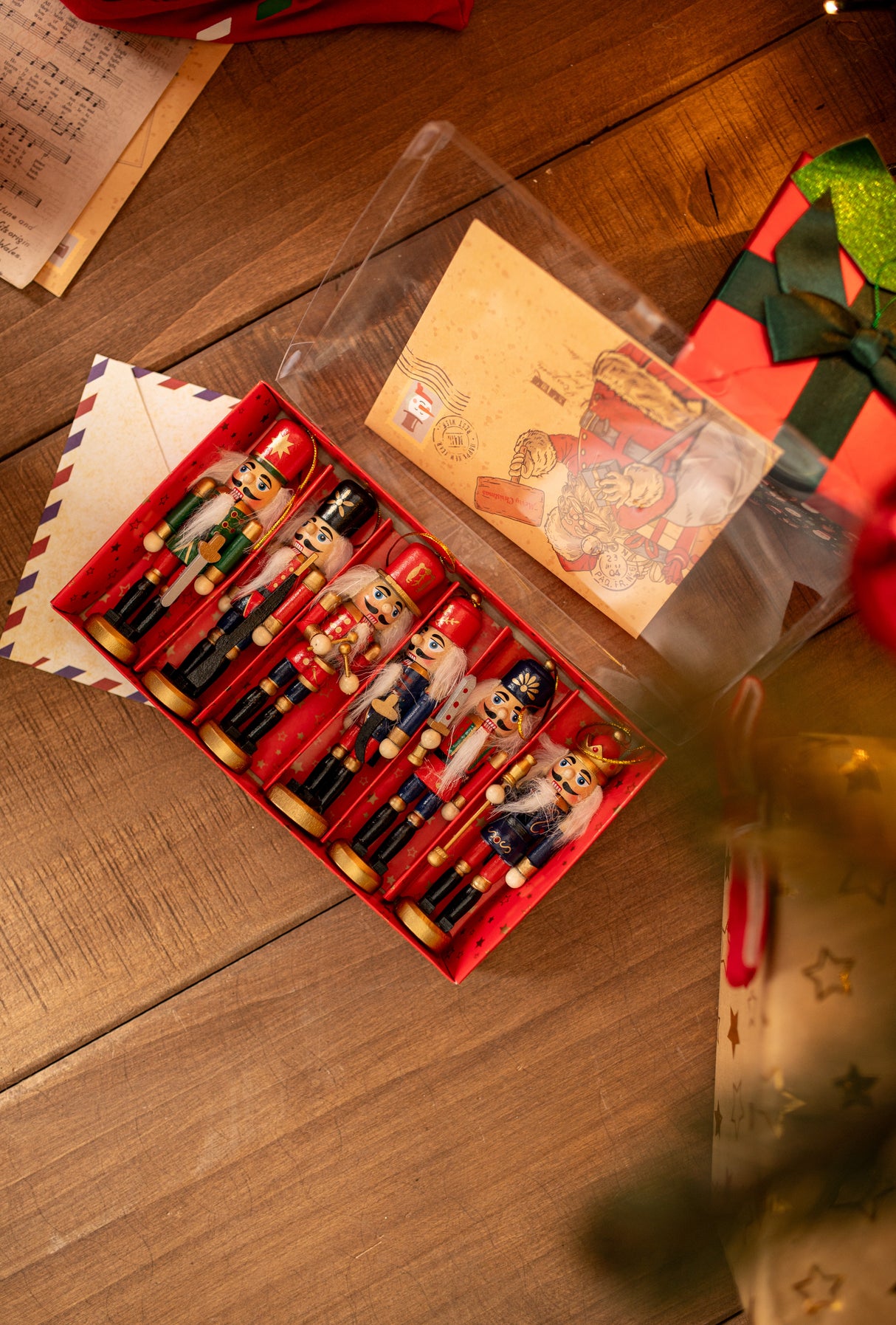 Nussknacker-Weihnachtsbaumhänger - 6er-Set