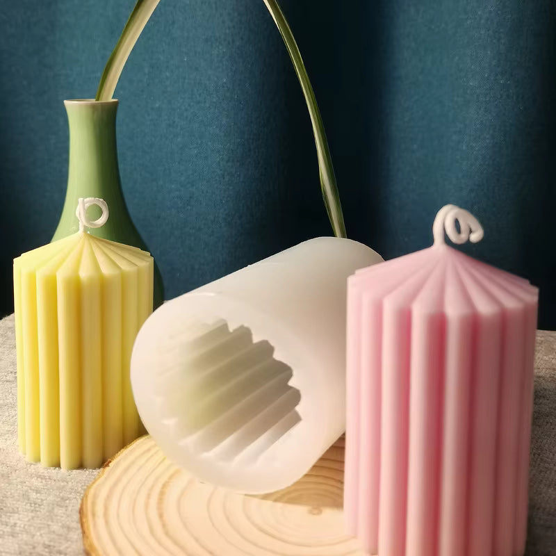 Weihnachts-Silikonform aus zerrissenen Kerzen