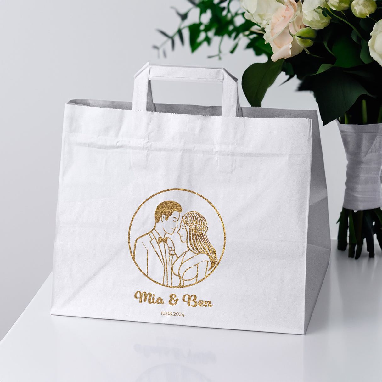 Hochzeitspapiertüten 50 Stück Weiß+Gold 320x220x245mm Braut und Bräutigam NAMEN+DATUM