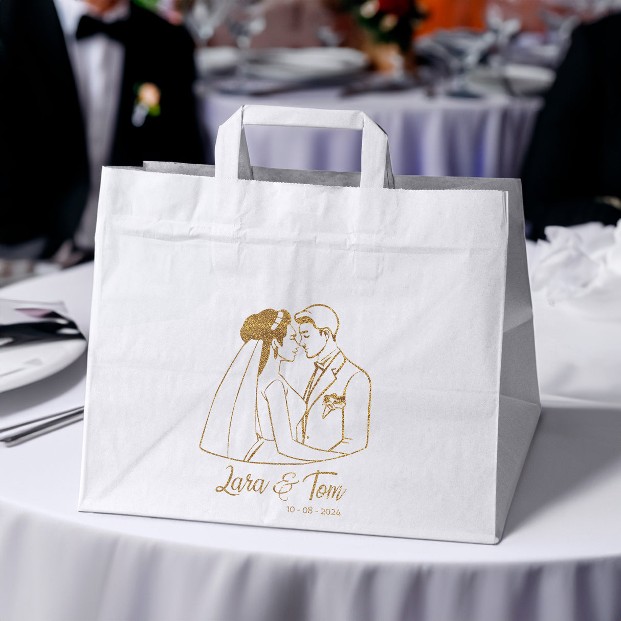 Hochzeitspapiertüten 50 Stück Weiß+Gold 320x220x245mm Bräutigam und Braut NAMEN+DATUM