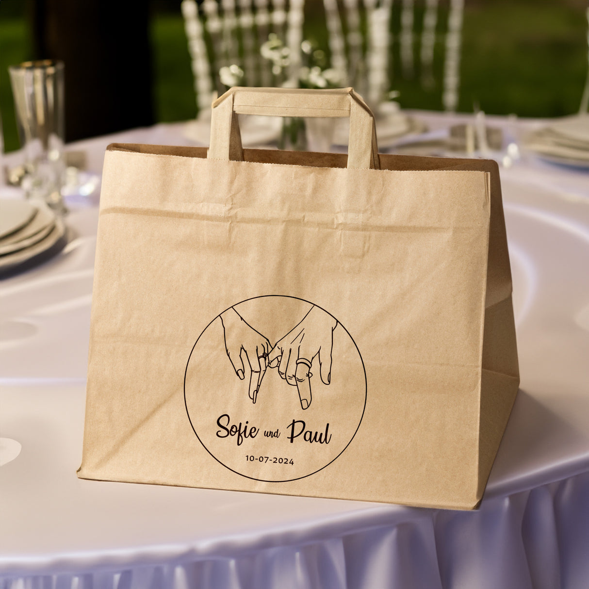 Hochzeitspapiertüten 50 Stück Braun 320x220x245mm Hände der Braut und des Bräutigams NAMEN+DATUM