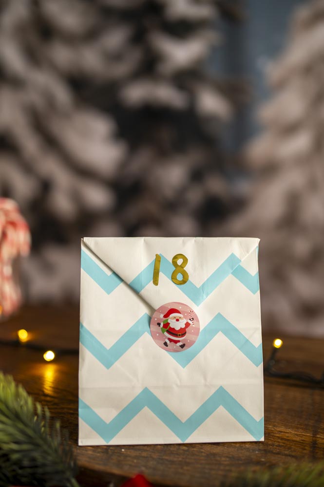 Adventskalender Blaue Tüten 24St.
