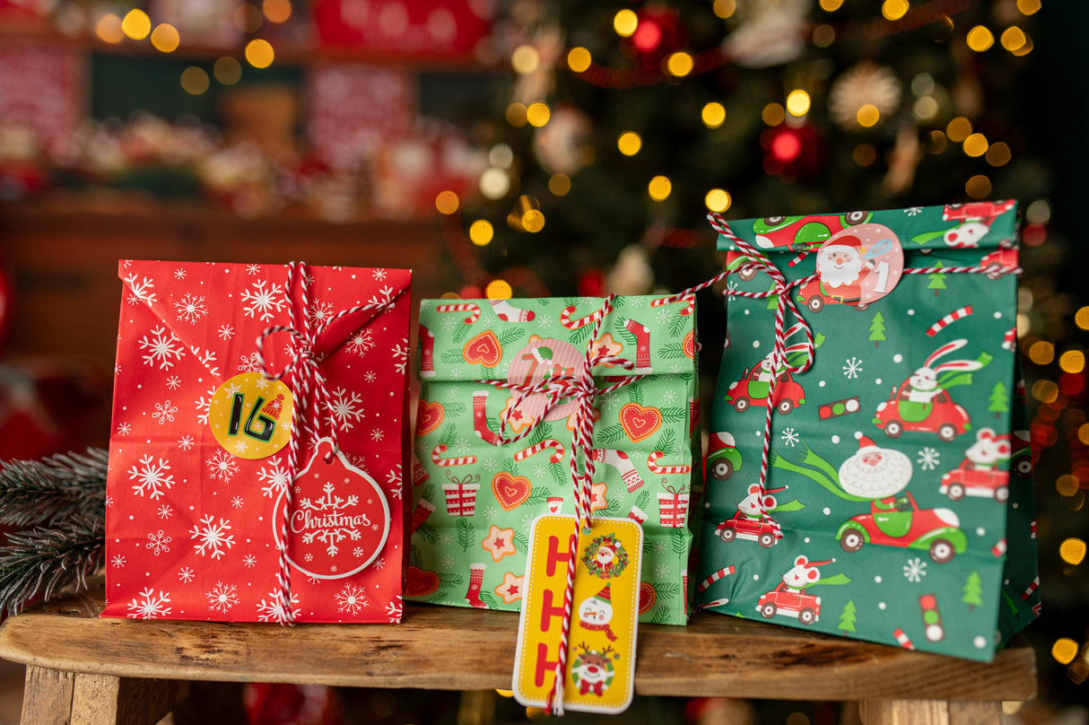 Adventskalender-Taschenset mit Zubehör