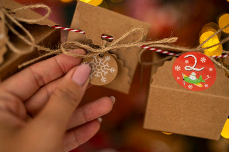 Adventskalender-Taschenset mit Zubehör