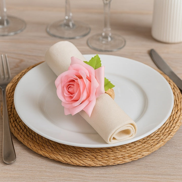 Dekorative Blumen-Eheringe