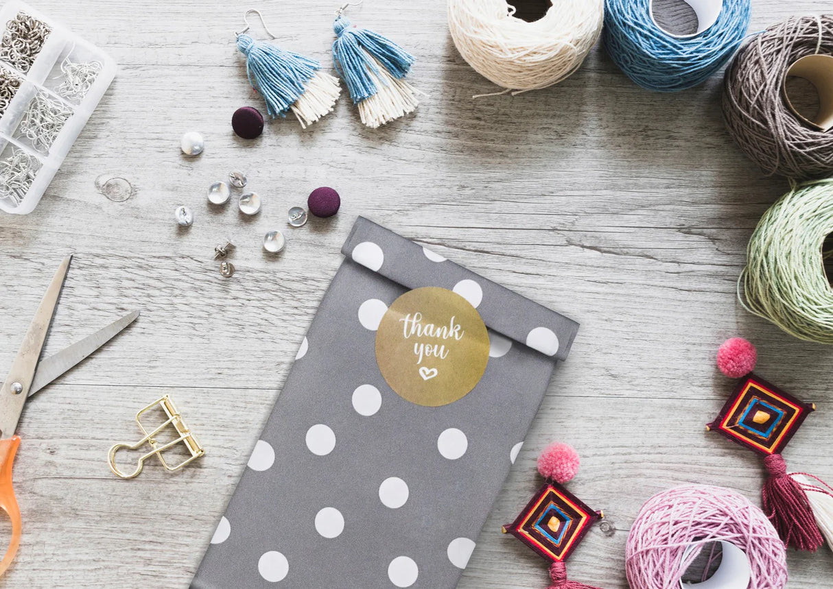 Papiertüten ohne Griff 100x65x260mm mit Tupfen - Grau + THANK YOU GOLD Aufkleber