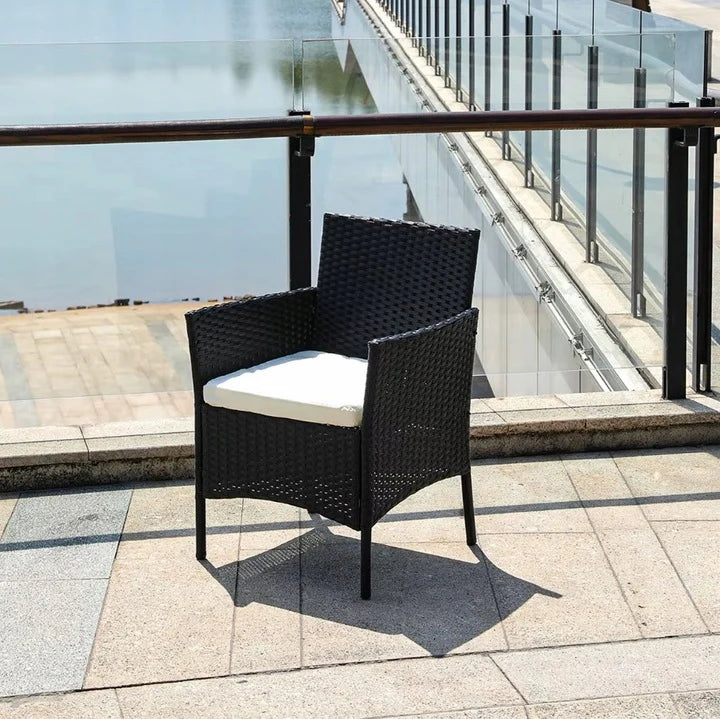 Gartenmöbel-Set aus Rattan für 4 Personen mit Tisch