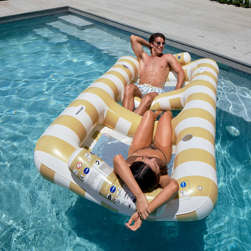 Doppelluftmatratze zum Schwimmen