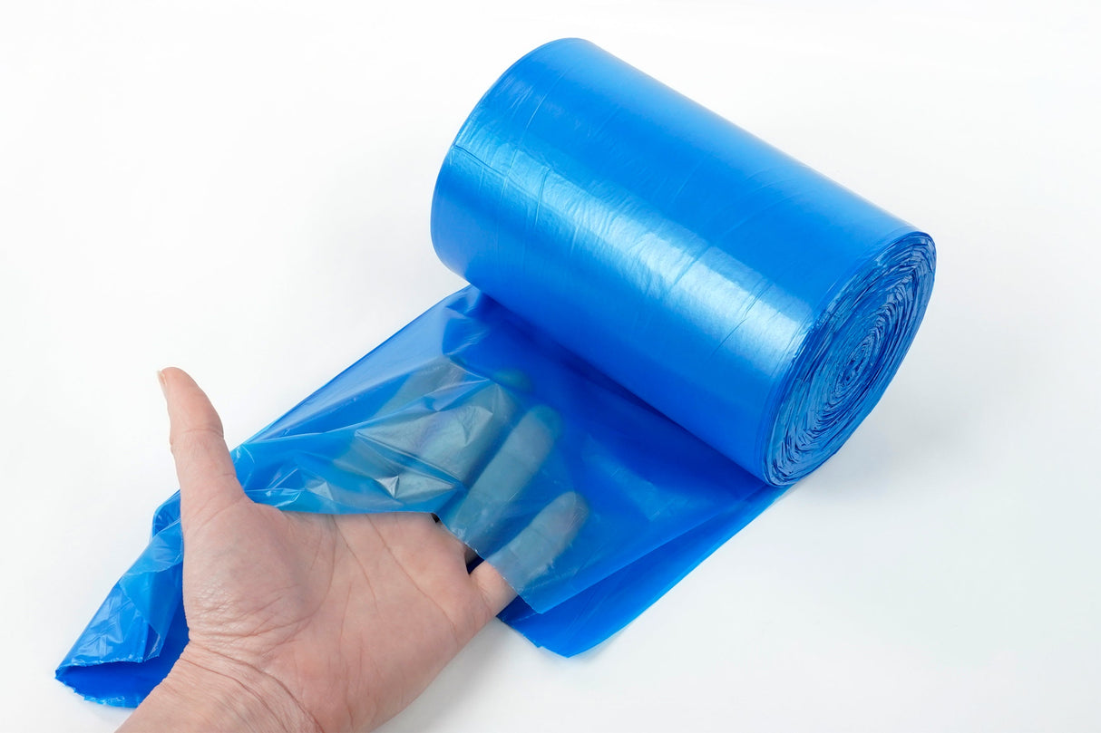 Blaue Müllbeutel mit Zugband