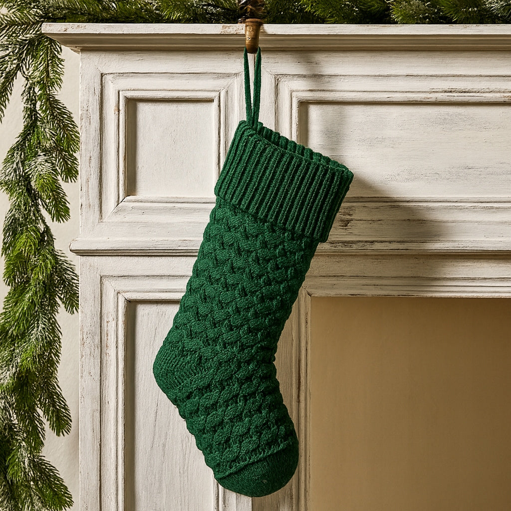 Dekorativer Weihnachtsstrumpf als Geschenk