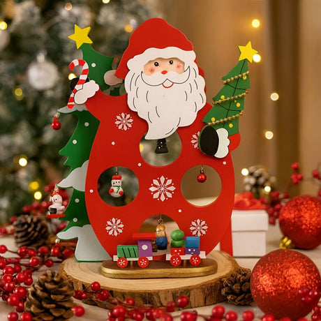 Weihnachtsmannfigur aus Holz