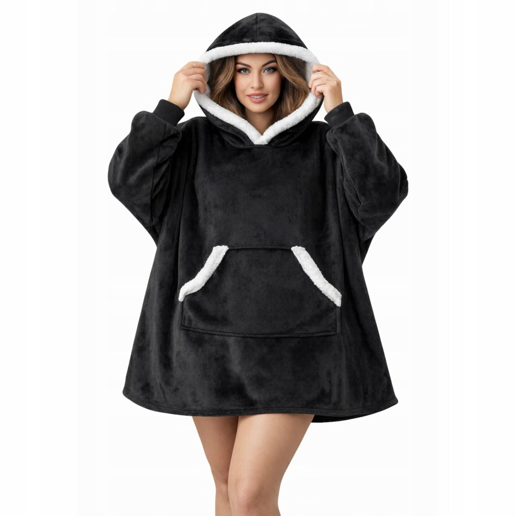 Grauer Oversize-Kuschelpullover