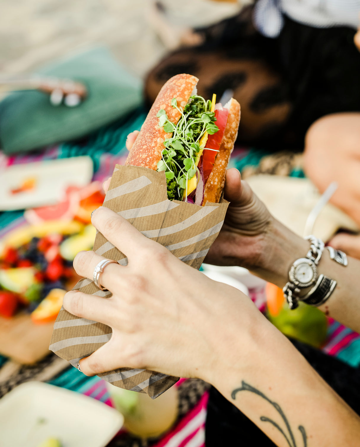 Faltenbeutel 120×210 mm gestreift – Braun – 25 Stück