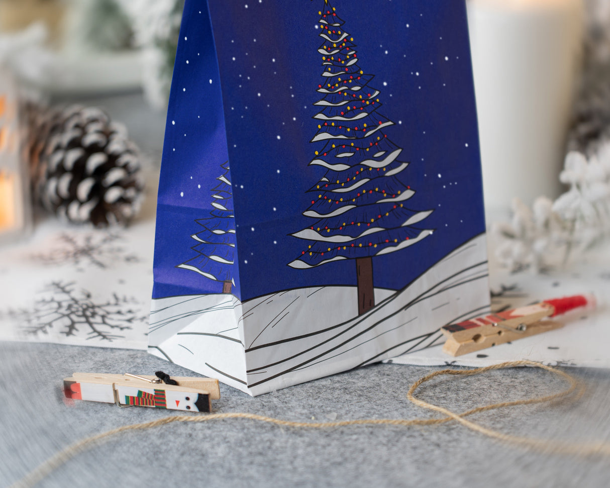 Weihnachtspapiertüte 160x80x270mm Weihnachtsbaum