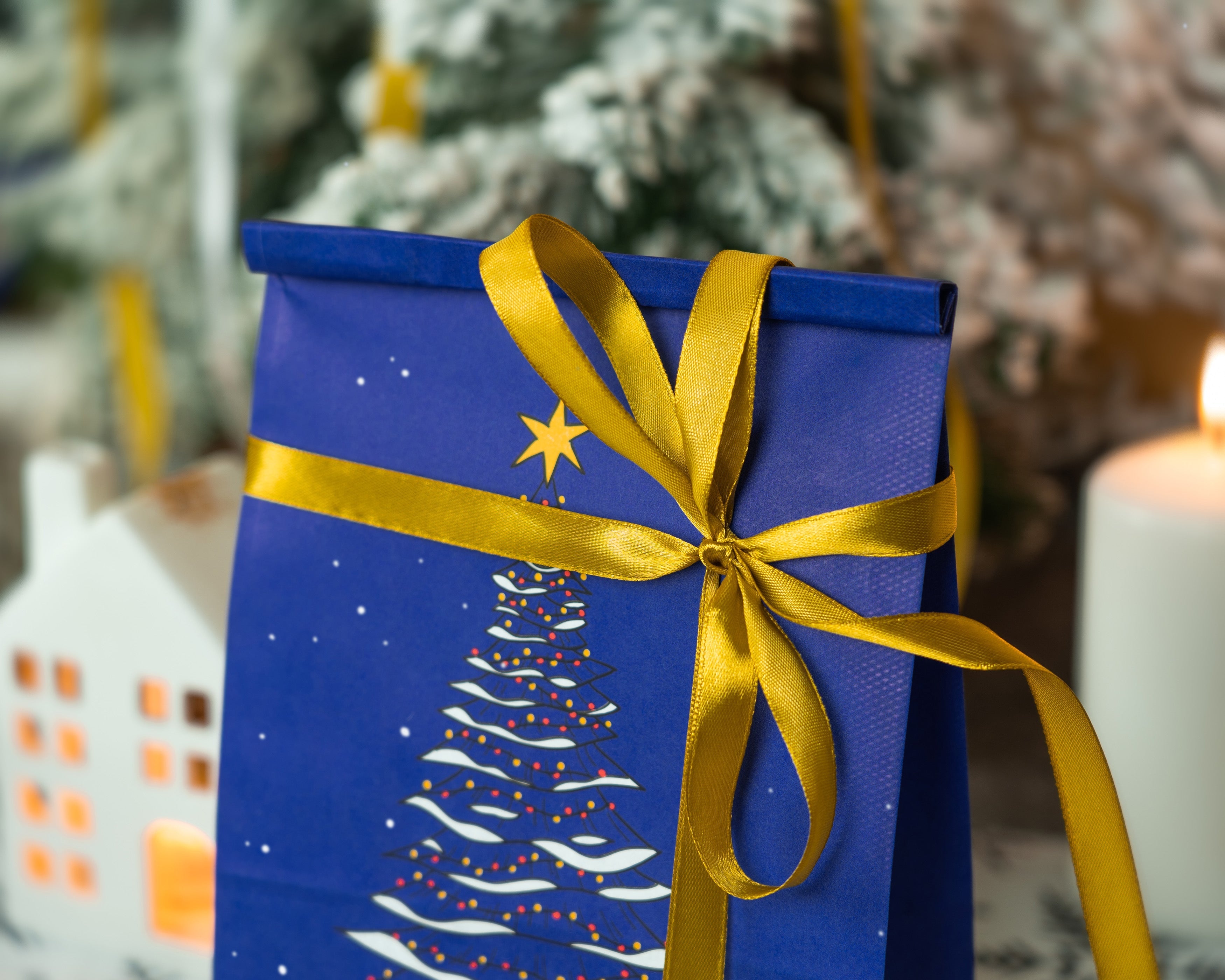 Weihnachtspapiertüte 160x80x270mm Weihnachtsbaum