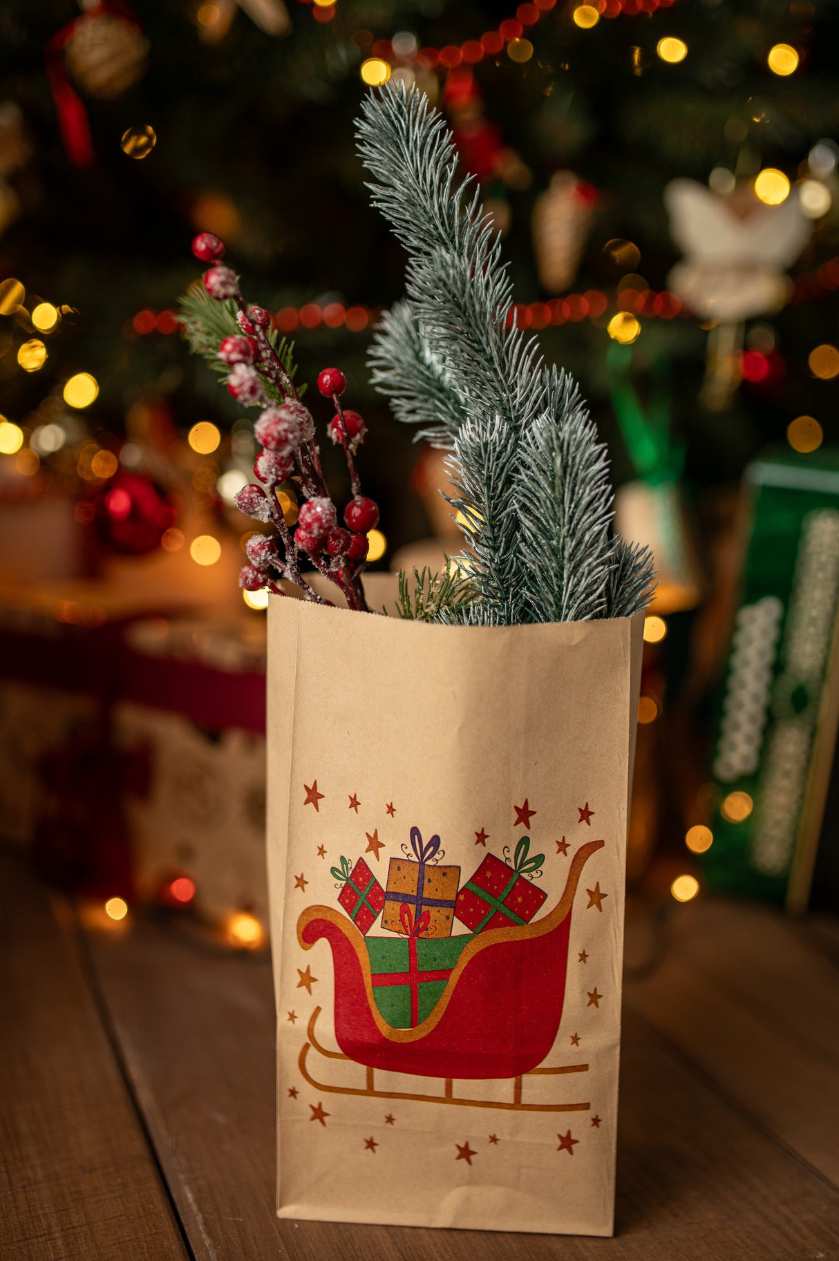 Papiertüte 240x80x13mm braun Weihnachtsmuster 4St.