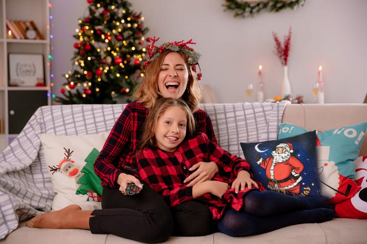 Weihnachtskissen 25x25cm SANTA CLAUS Merry Christmas