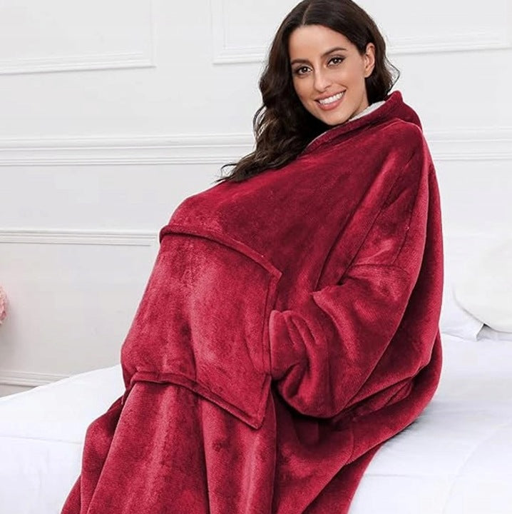 Dicker roter Decken-Sweatshirt, übergroßer Bademantel