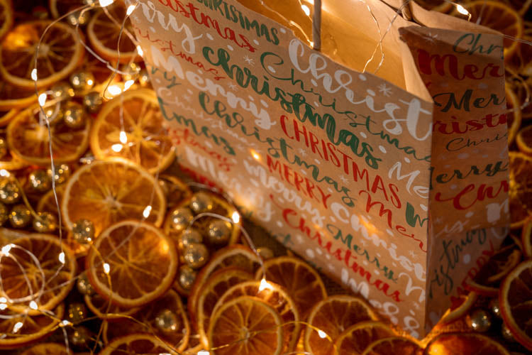 Weihnachtspapiertüte 180x80x220mm Frohe Weihnachten