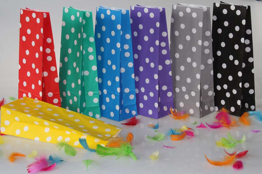 Papiertüten für Süßigkeiten 100x70x280mm (6 Stück) HAPPY BIRTHDAY