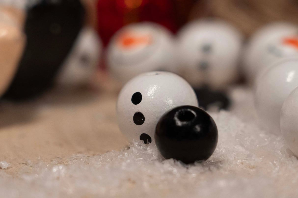 DIY Weihnachtsbaum-Schneemänner