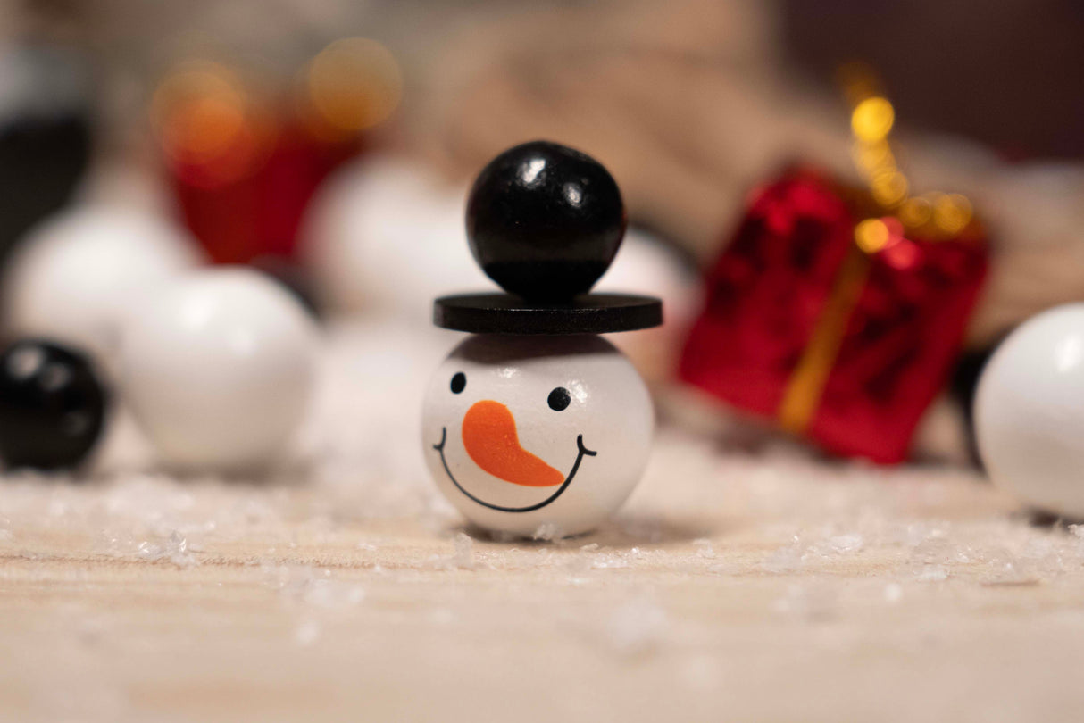 DIY Weihnachtsbaum-Schneemänner