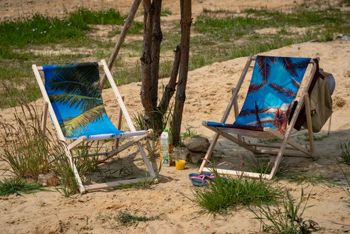 Holz-Liegestühle Dunkle Blumen