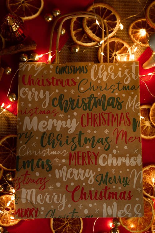 18+8x22,5cm Merry Christmas Weihnachts Kraft Geschenktüten Weihnachts Papiertüten mit Griffen - AllBags