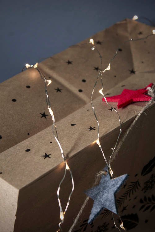 26+14x32cm Merry Christmas Weihnachts Kraft Geschenktüten Weihnachts Papiertüten mit Griffen - AllBags