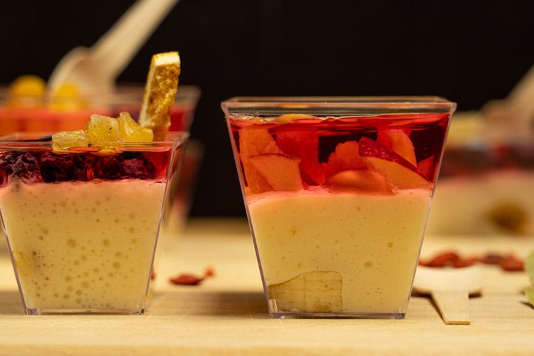 50 Stück Desserttassen 120ml 4oz Wiederverwendbare Dessertgläser Plastik mit 50 Stück Löffeln - AllBags
