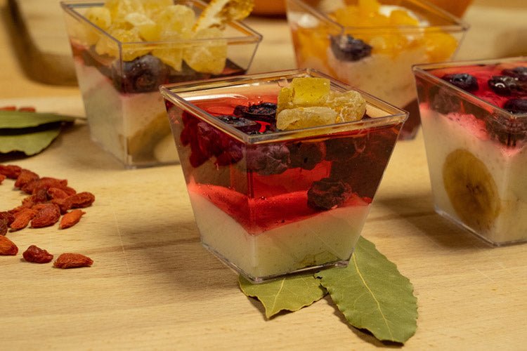 50 Stück Desserttassen 60ml 2oz Wiederverwendbare Dessertgläser Plastik mit 50 Stück Löffeln - AllBags