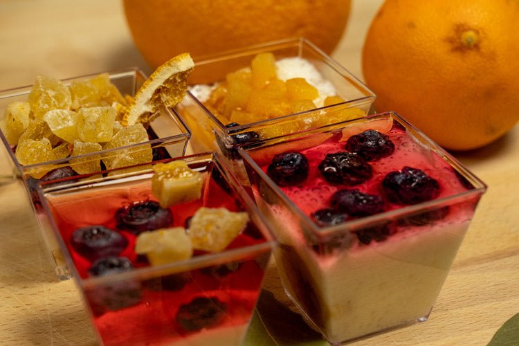 50 Stück Desserttassen 60ml 2oz Wiederverwendbare Dessertgläser Plastik mit 50 Stück Löffeln - AllBags
