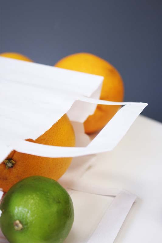 Papiertüte 32+16x43cm mit flachem Griff - Weiß - AllBags