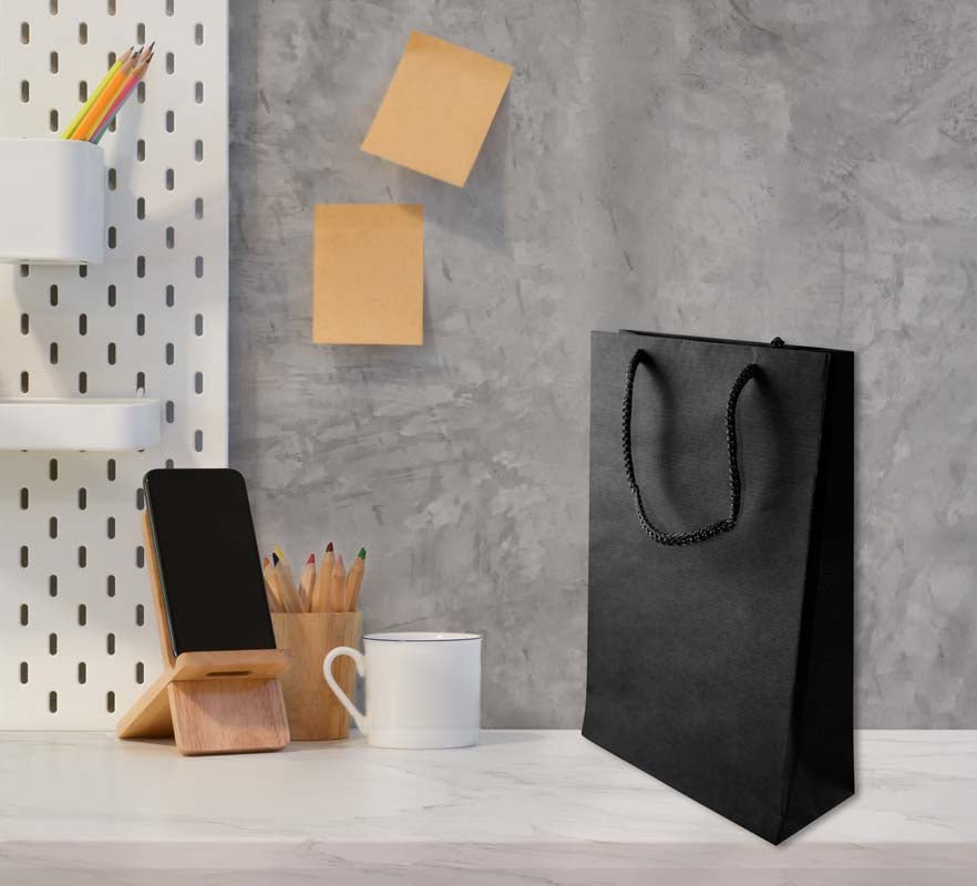Papiertüte eco prestige 17+7x25cm Schwarz - AllBags