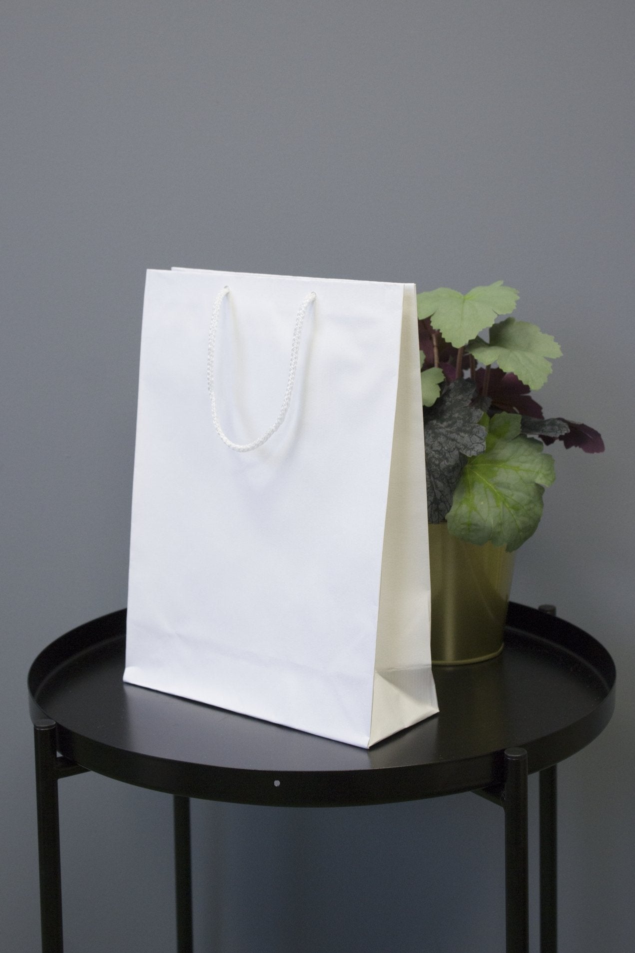 Papiertüte eco prestige 24+9x32cm Weiß - AllBags