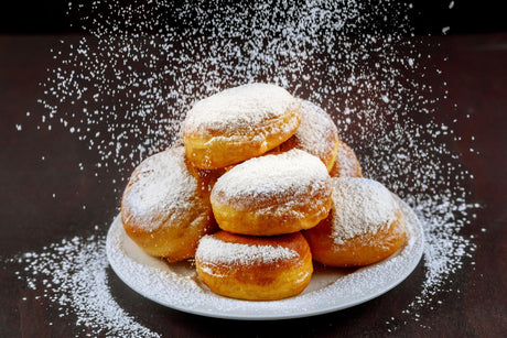 Lust auf Donuts wie bei Oma? Hier finden Sie das Rezept für perfekte hausgemachte Donuts.