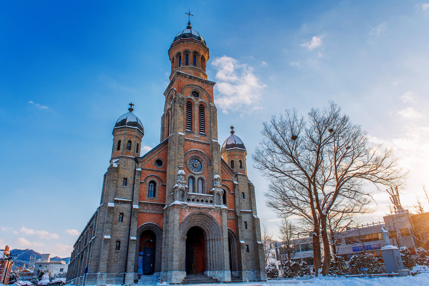 Muss man am Neujahrstag in die Kirche gehen? Wir kennen die Antwort!