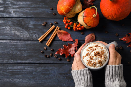 Wie macht man seinen eigenen leckeren Herbstkaffee? Rezept für Pumpkin Spice Latte