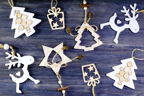 Weihnachtsschmuck aus Holz